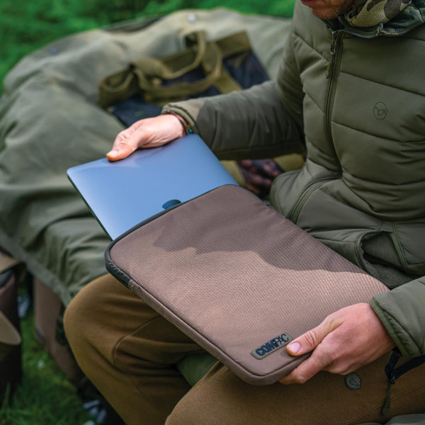 Korda Compac Tablet Bags 1 Korda Compac Tablet Bags