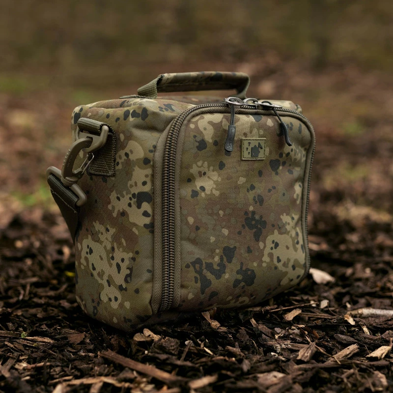 Thinking Anglers Camfleck Digital Camera Bag 2 Thinking Anglers Camfleck Digital Camera Bag - Image 2