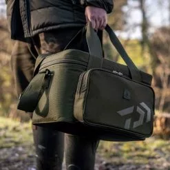 Daiwa Black Widow Large Cool Bait Bag -Rods Shop n1nwraut638151636150119675