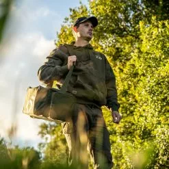 Daiwa Black Widow Low Level Carryall -Rods Shop tovam2zg638098043896340530